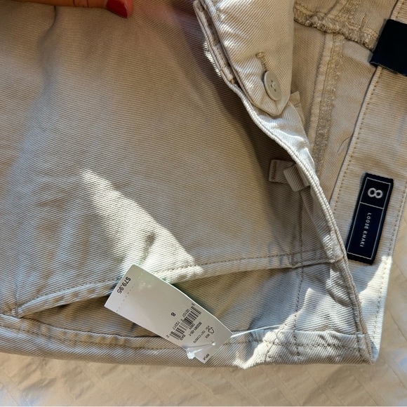 NWT Gap mid rise khakis - Picture 4 of 4